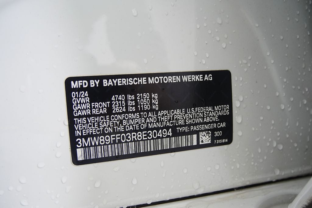 Thumbnail: 2024 BMW 3 Series - 32