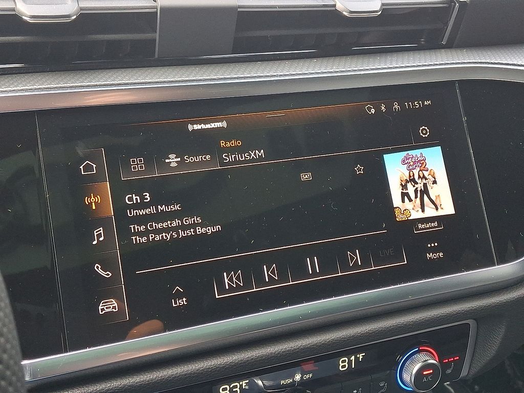 Thumbnail: 2025 Audi Q3 - 17