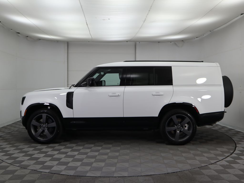 Thumbnail: 2024 Land Rover Defender - 8