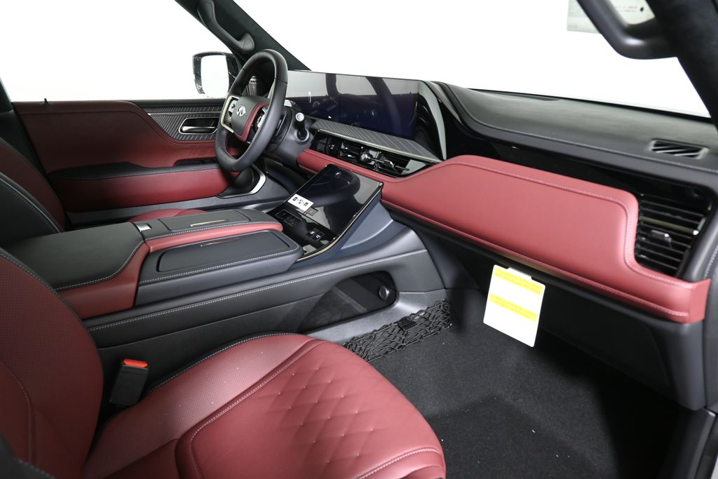 Thumbnail: 2026 INFINITI QX80 - 21