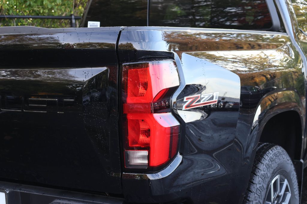 2024 Chevrolet Colorado Z71 7