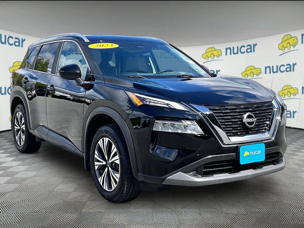 2023 Nissan Rogue — photo 1