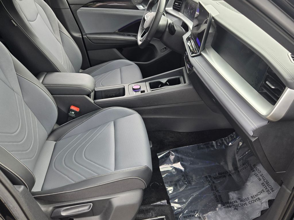 2025 Volkswagen Tiguan - $30,900