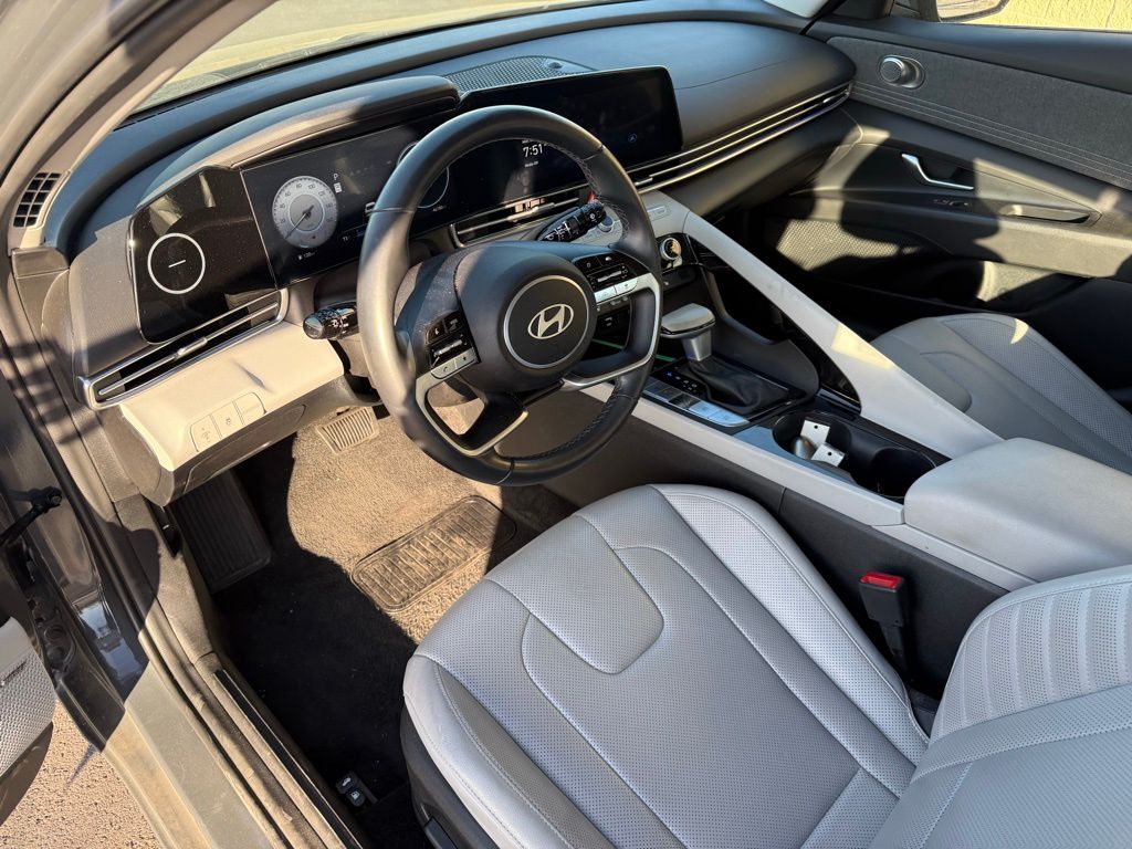 Thumbnail: 2024 Hyundai Elantra - 7