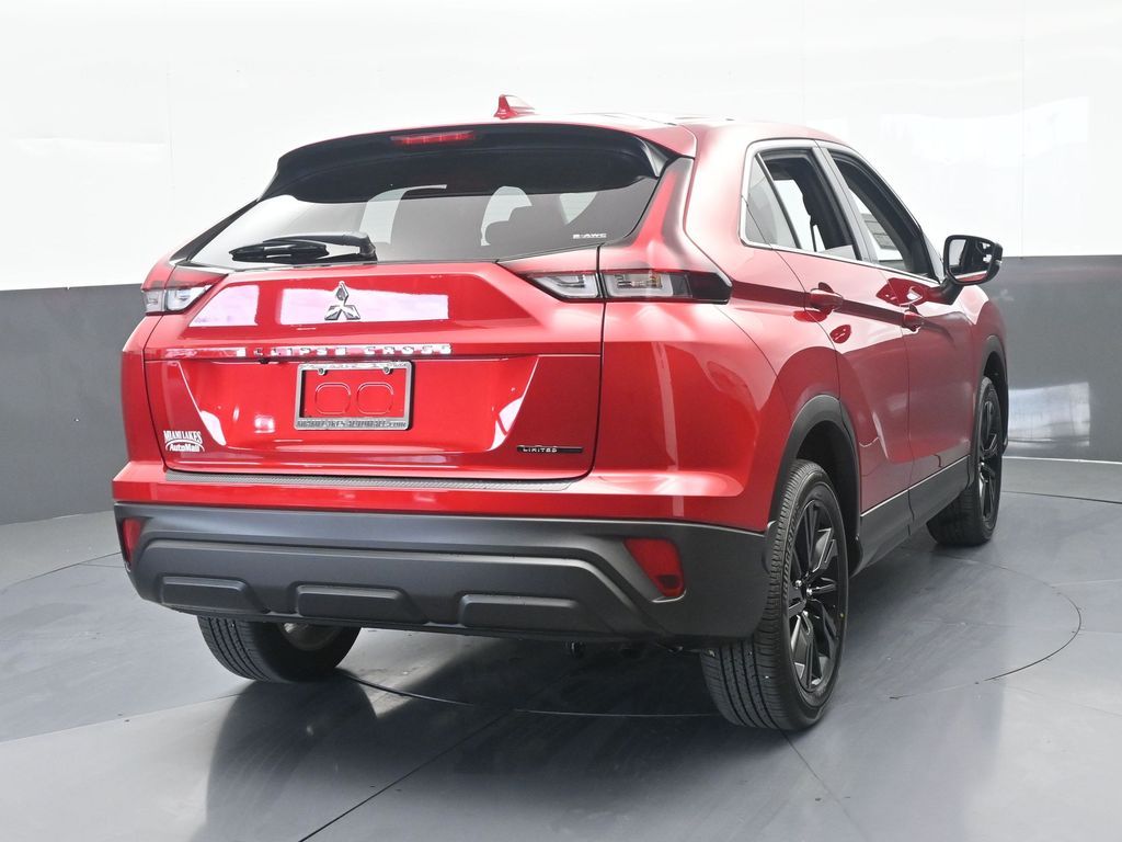 New 2026 Red Mitsubishi LE image 5