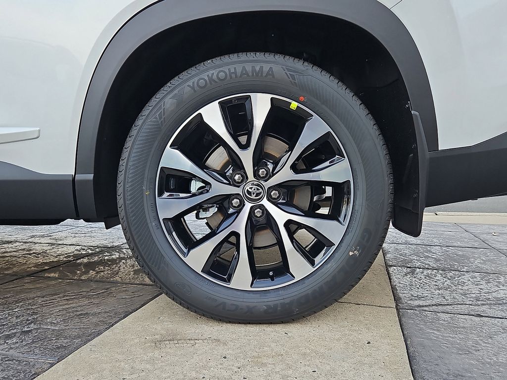 Thumbnail: 2026 Toyota Grand Highlander - 7