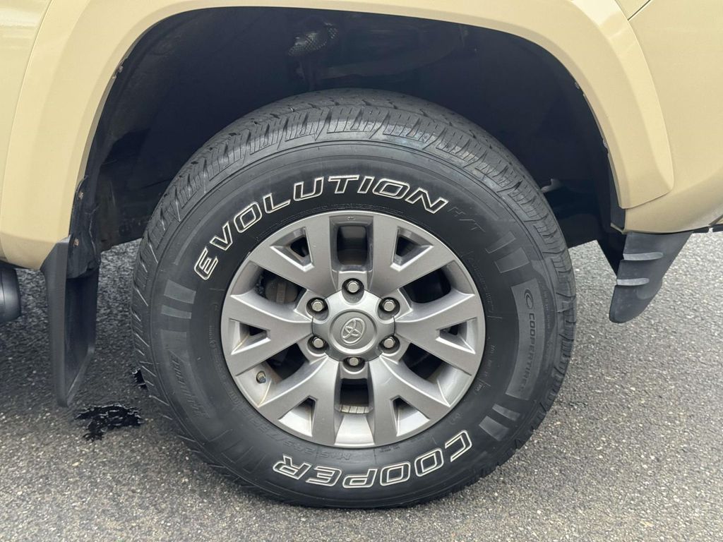 Used 2018 Toyota Tacoma Truck