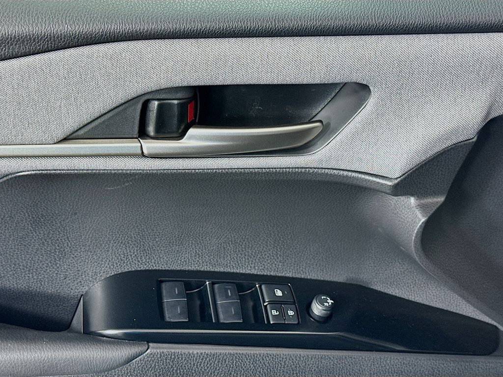 Thumbnail: 2026 Toyota Camry - 18