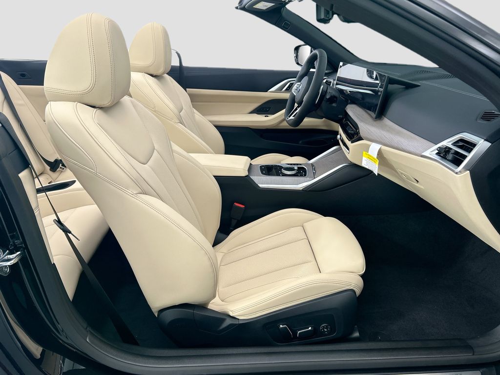 Thumbnail: 2027 BMW 4 Series - 18