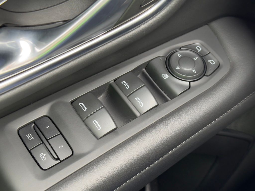 2023 Chevrolet Tahoe LT photo
