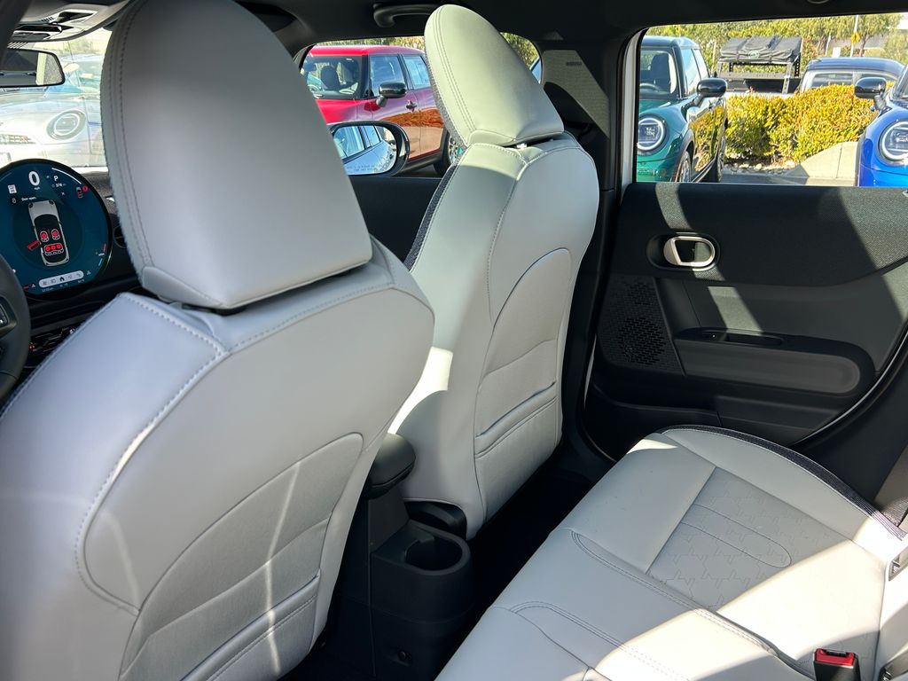 Thumbnail: 2026 MINI Cooper - 30