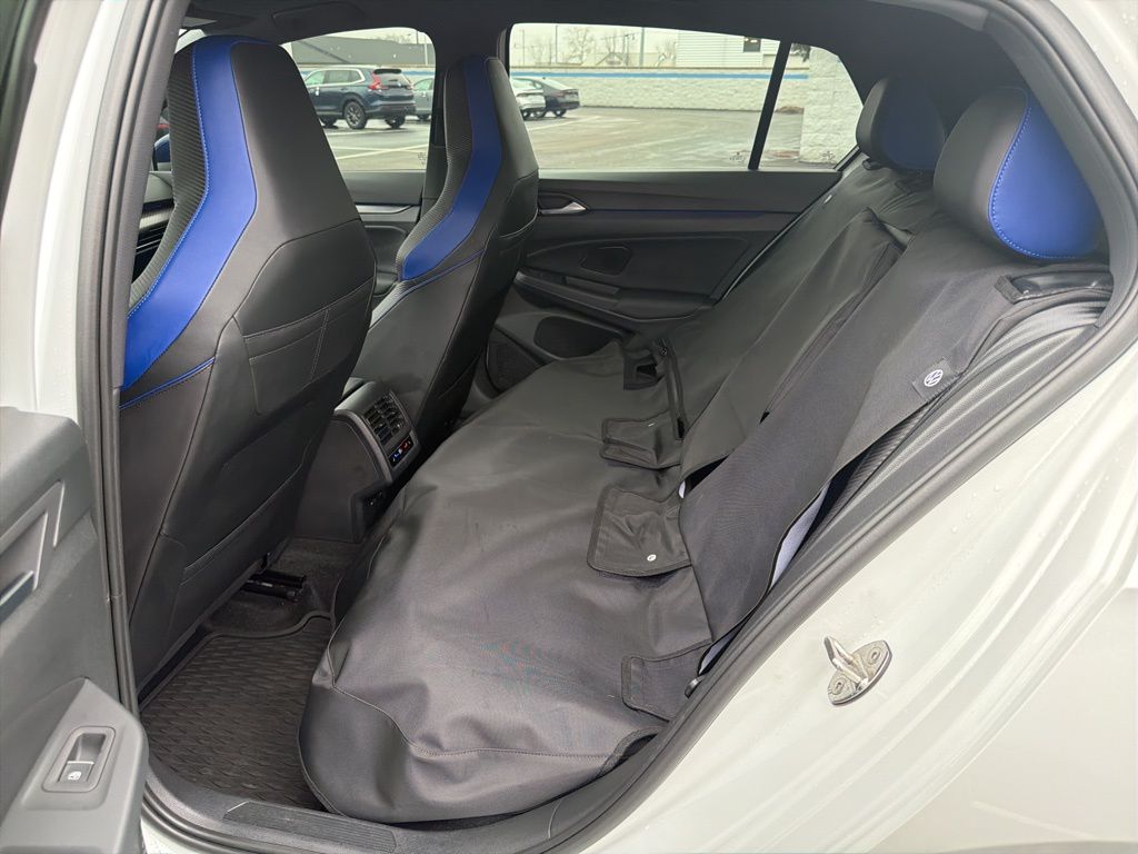 Thumbnail: 2023 Volkswagen Golf - 18