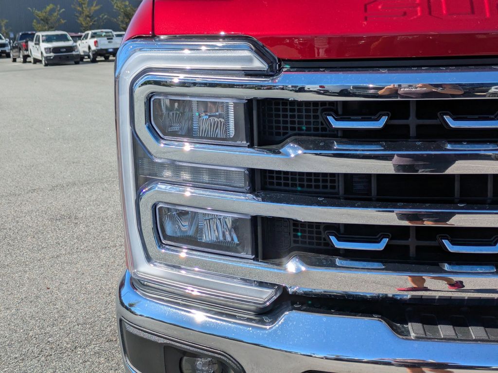 2026 Ford Super Duty F-250 SRW LARIAT
