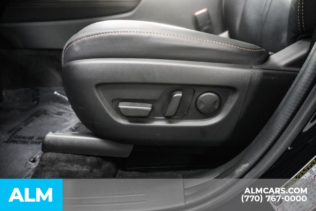 2025 Mazda CX-70 Premium Package - Photo 34