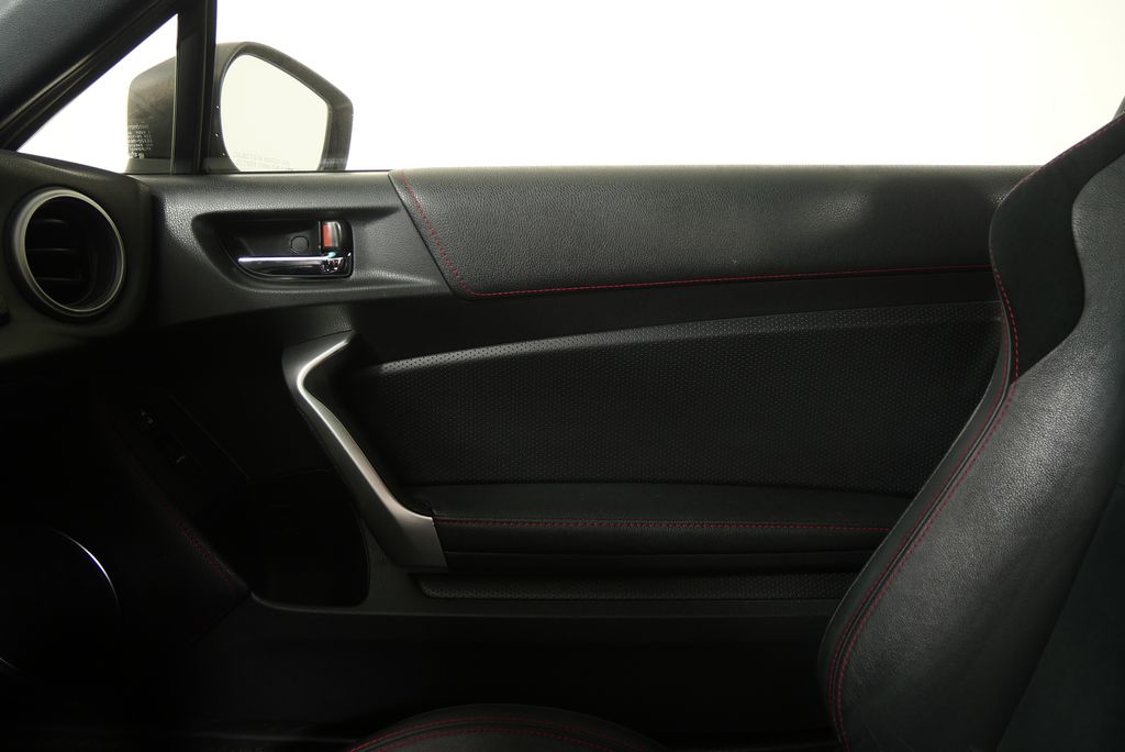 Thumbnail: 2016 Subaru BRZ - 25