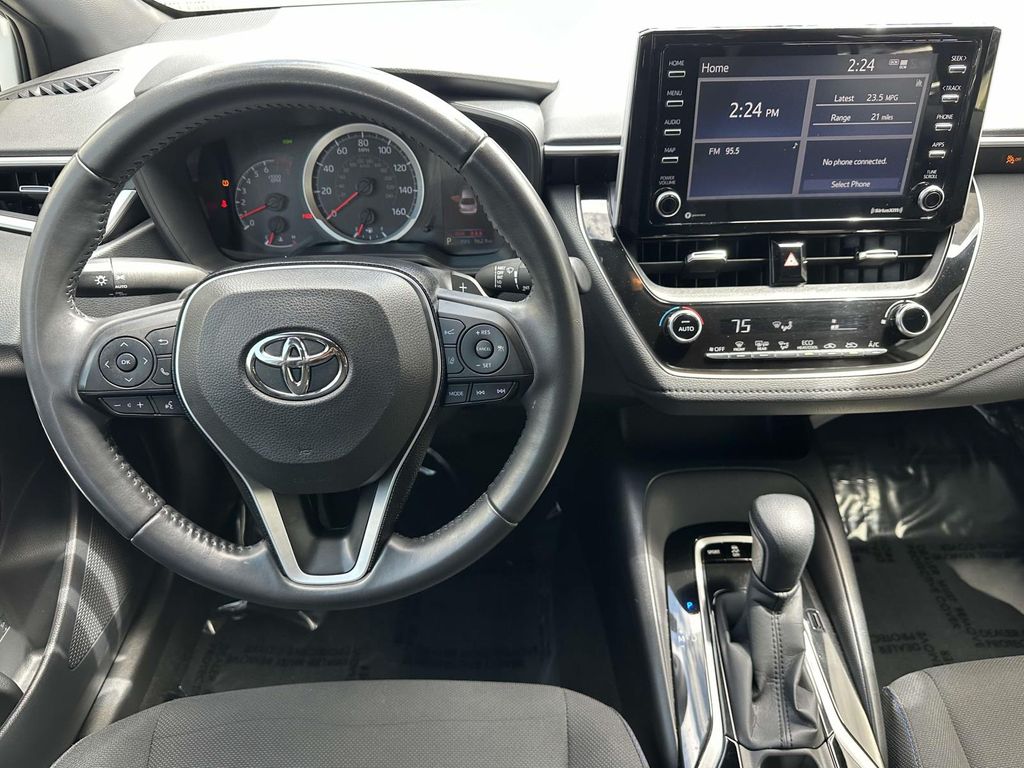 2021 Toyota Corolla SE 8