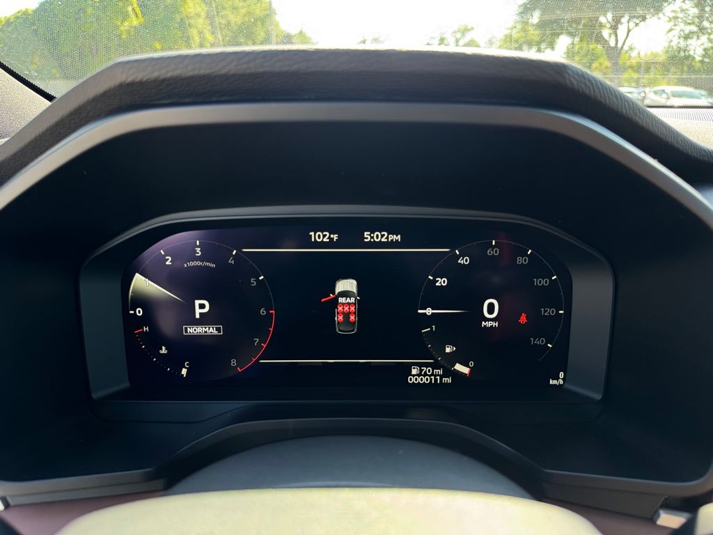 2025 Mitsubishi Outlander SEL photo 17