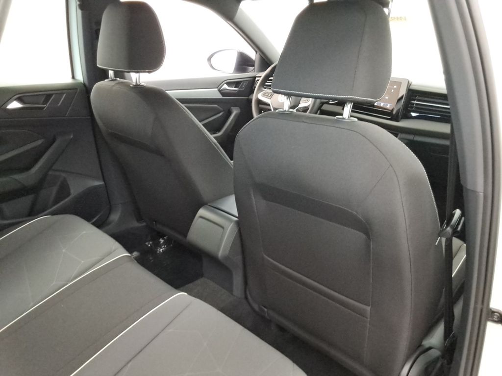 used 2025 Volkswagen Jetta car
