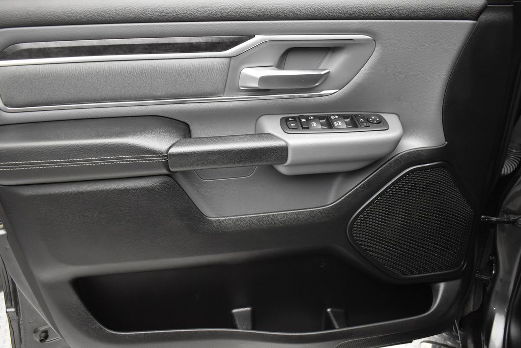 Thumbnail: 2022 RAM 1500 - 10