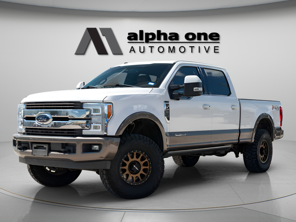 2018 Ford F-250 Super Duty Pickup Truck Four-Wheel Drive 6-Speed Automatic