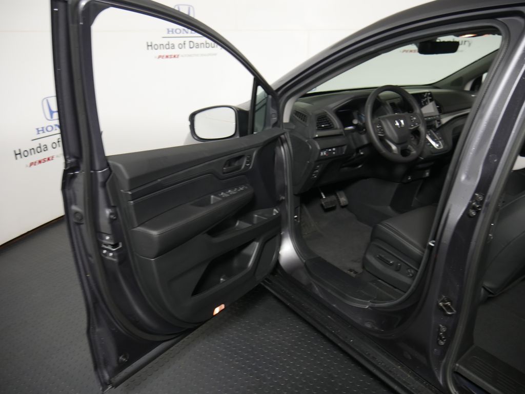 Thumbnail: 2026 Honda Odyssey - 8