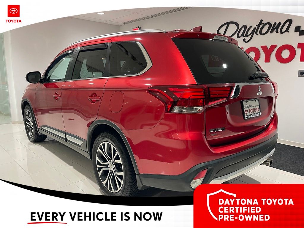 Used 2017 Mitsubishi Outlander SUV