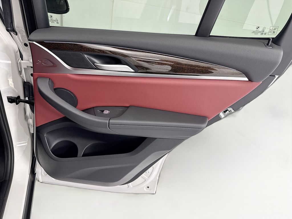 Thumbnail: 2023 BMW X3 - 26