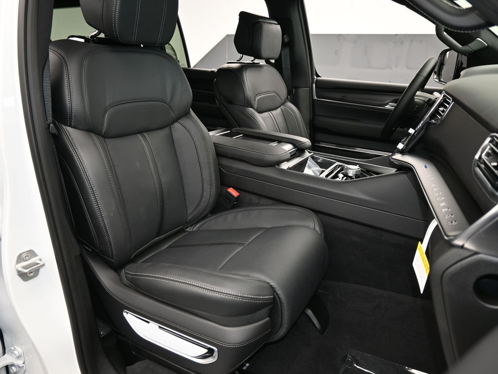 New 2026 Bright White Clearcoat Jeep Summit image 45