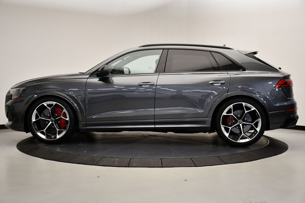 Thumbnail: 2026 Audi RS Q8 - 2