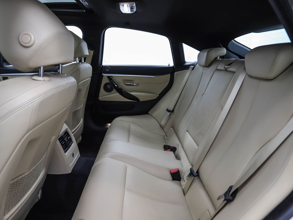 Thumbnail: 2018 BMW 4 Series - 22