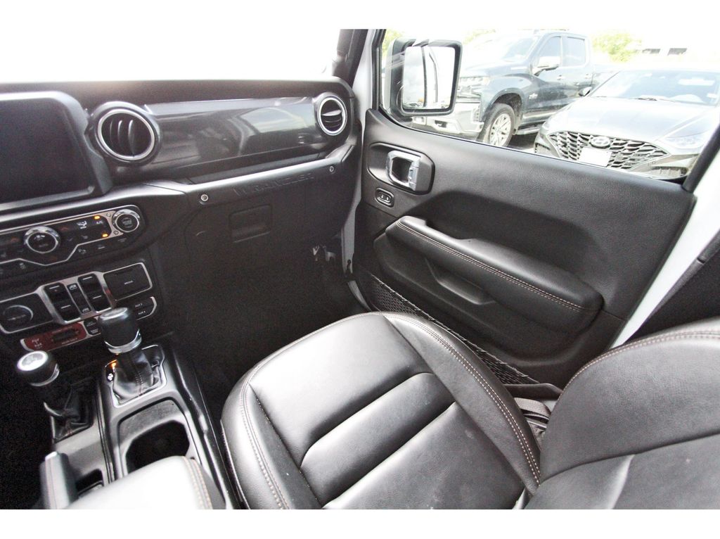 Used 2022 Jeep Wrangler SUV
