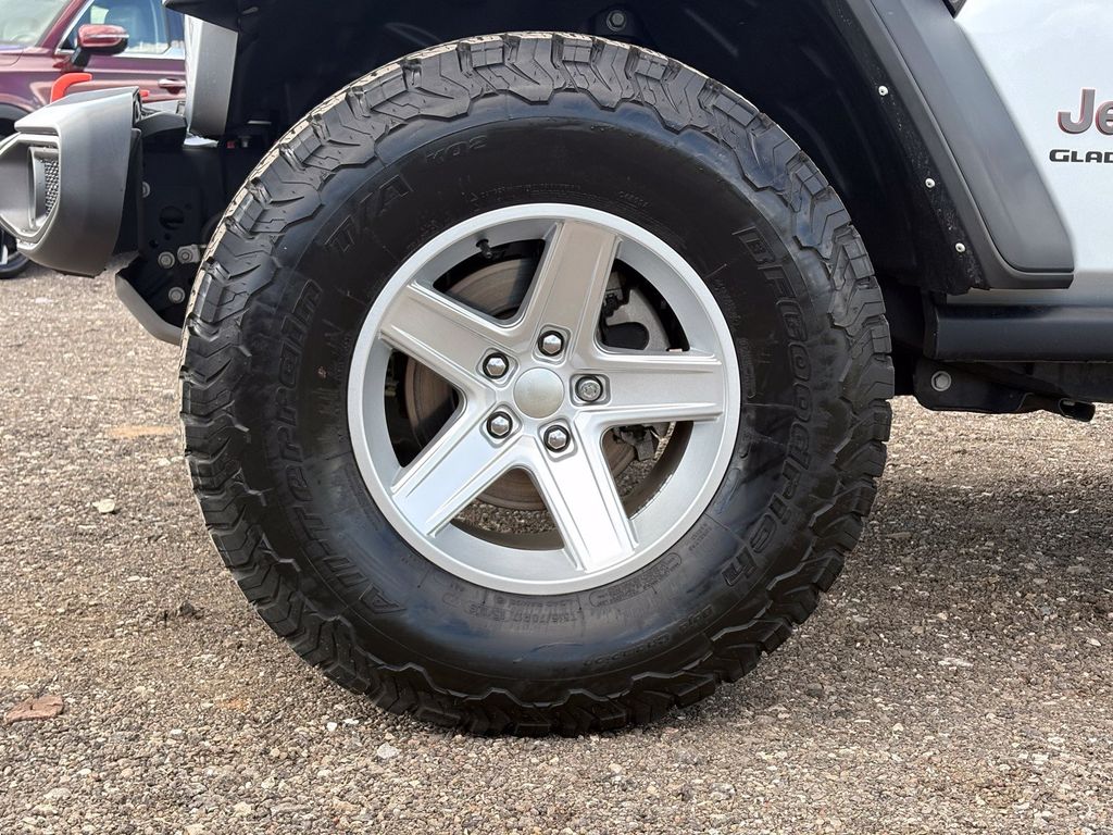 2022 Jeep Gladiator Mojave - 10