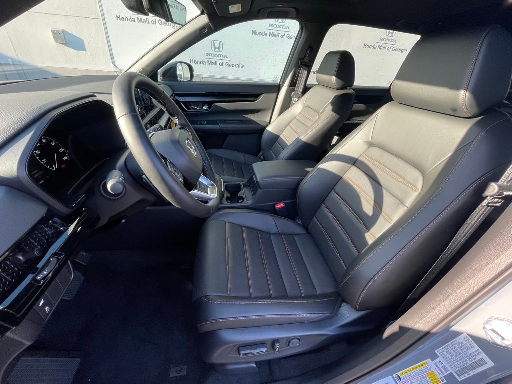 2025 Honda CR-V Sport Touring 29