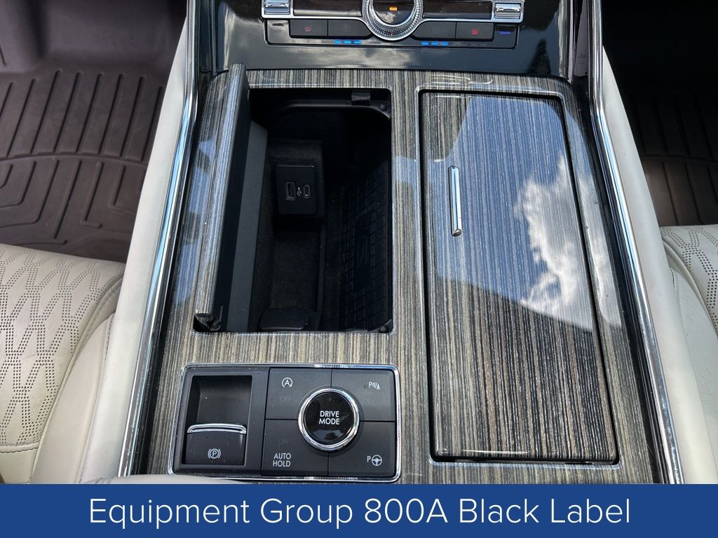 2021 Lincoln Navigator L Black Label