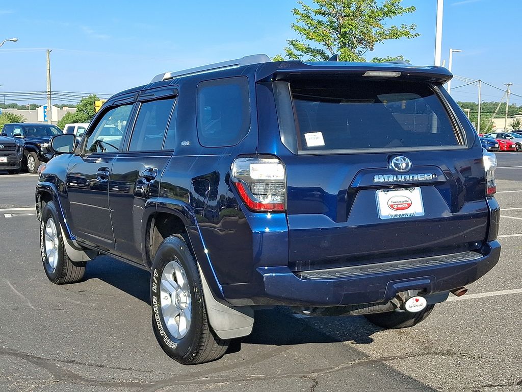 Thumbnail: 2017 Toyota 4Runner - 4