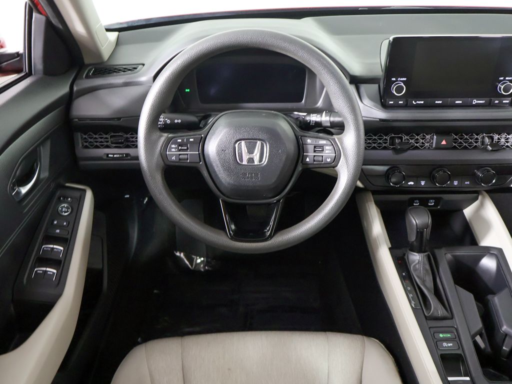Used 2023 Red Honda LX image 29