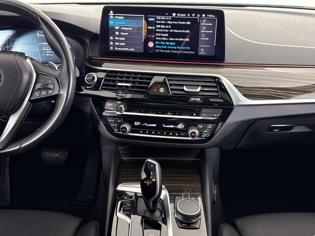 Thumbnail: 2021 BMW 5 Series - 14