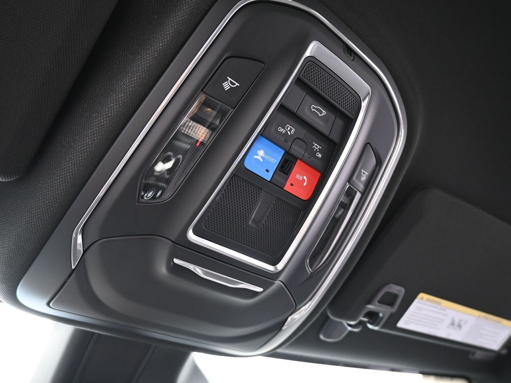 New 2026 Baltic Gray Metallic Clearcoat Jeep Limited image 20