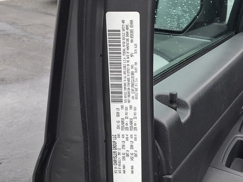 2012 Jeep Liberty Sport 28
