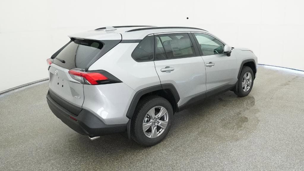 Thumbnail: 2025 Toyota RAV4 - 28
