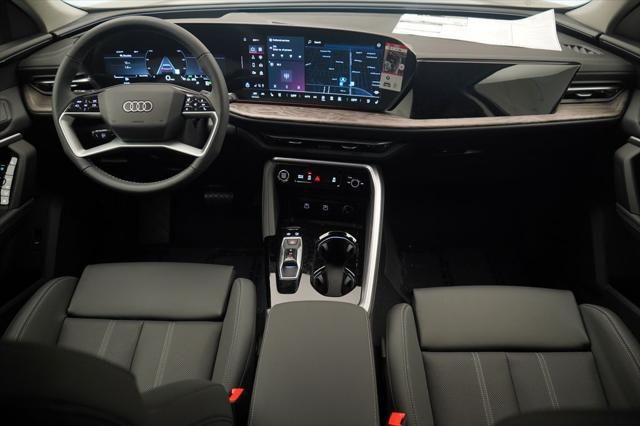 Thumbnail: 2025 Audi Q5 - 8