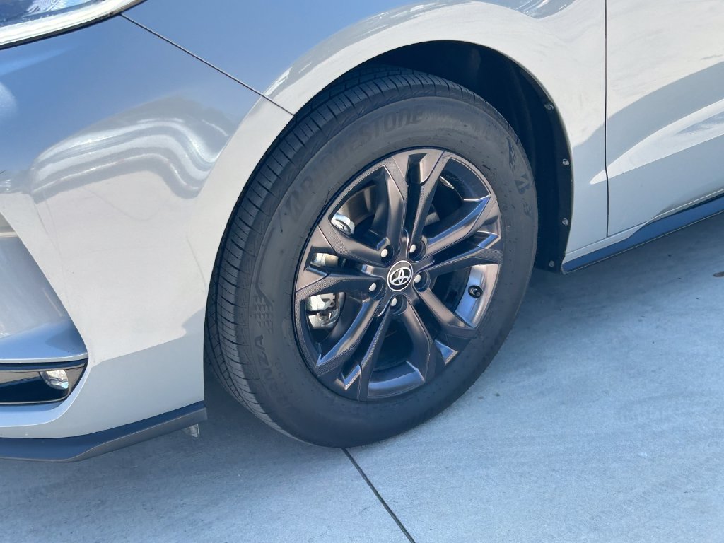 Used 2024 Toyota Sienna Van