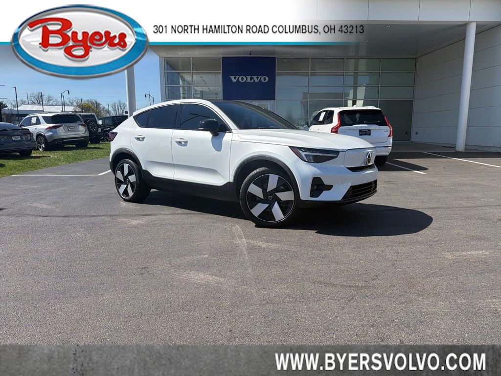 Crystal White 2023 Volvo C40 Recharge Twin Plus eAWD SUV / Crossover All-Wheel Drive 1-Speed Automatic