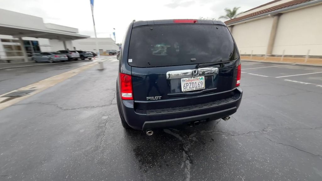 Thumbnail: 2011 Honda Pilot - 7