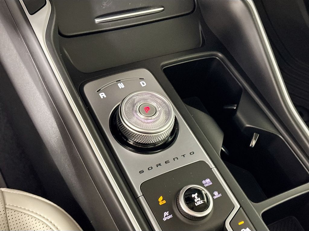 2025 Kia Sorento Hybrid EX