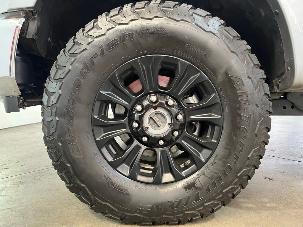 2021 Ford F-350SD Lariat