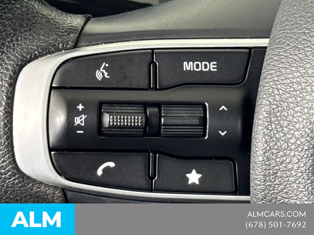 2025 Kia Sportage LX - Photo 28