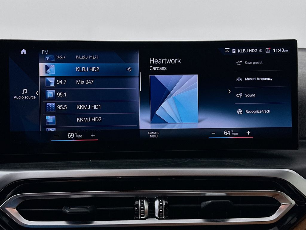 Thumbnail: 2023 BMW i4 - 15