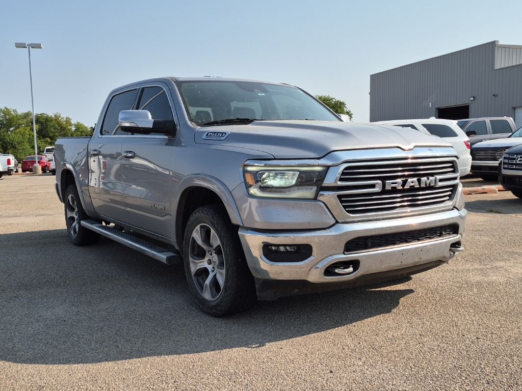 2022 RAM 1500 Laramie Crew Cab 4WD