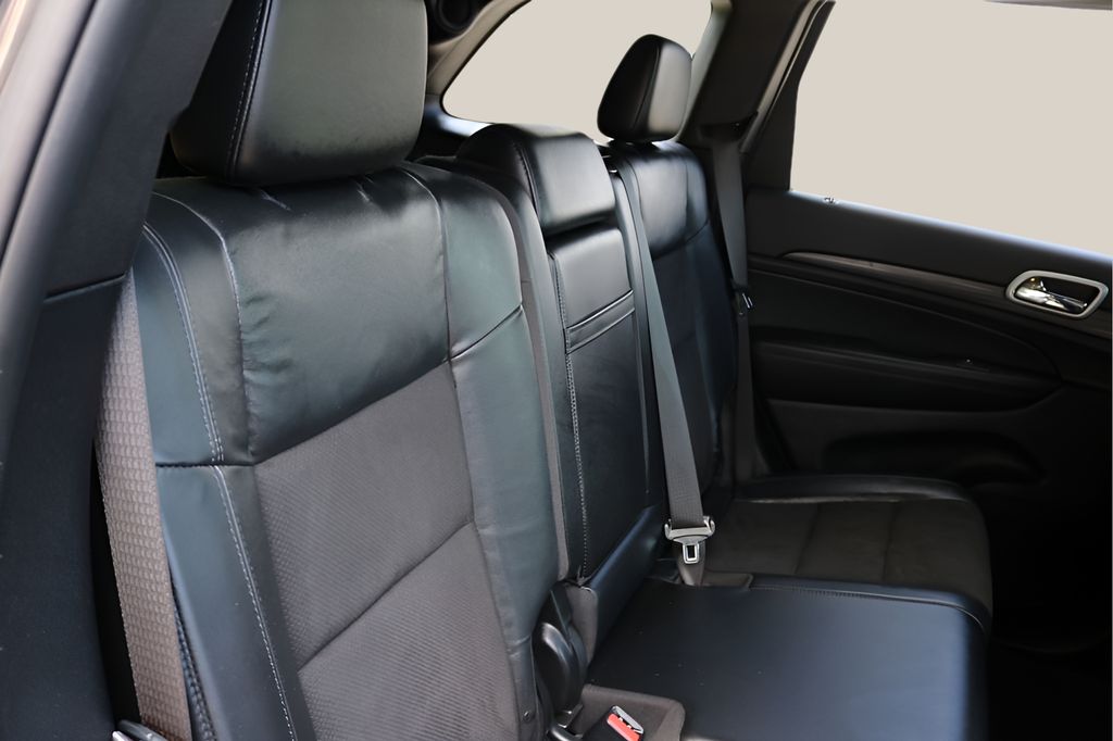 Used Car 2021 Jeep Grand Cherokee  Laredo X For Sale Under $30,000 In Austin, Texas